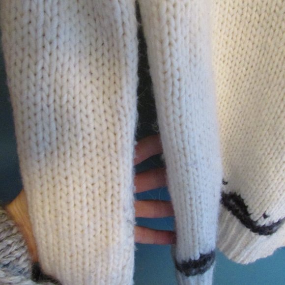 *3 for $25* Loft embellished Fair Isle Wool blend sweater - Picture 3 of 11